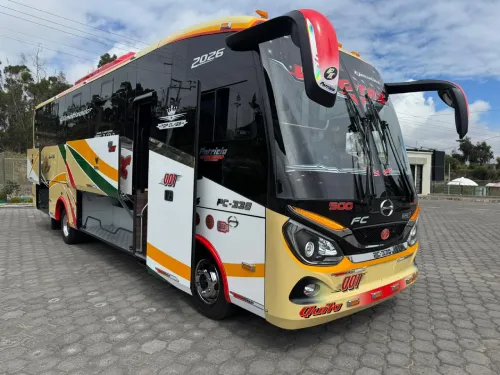 carrocerias cepeda patricio ecuador buses interprovinciales pc-330